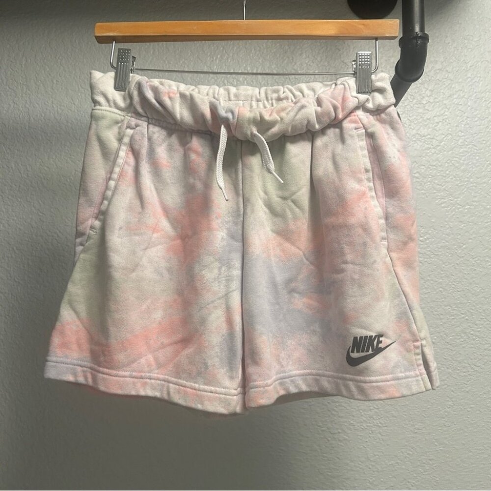 Sportswear Sweat Shorts women’s size L